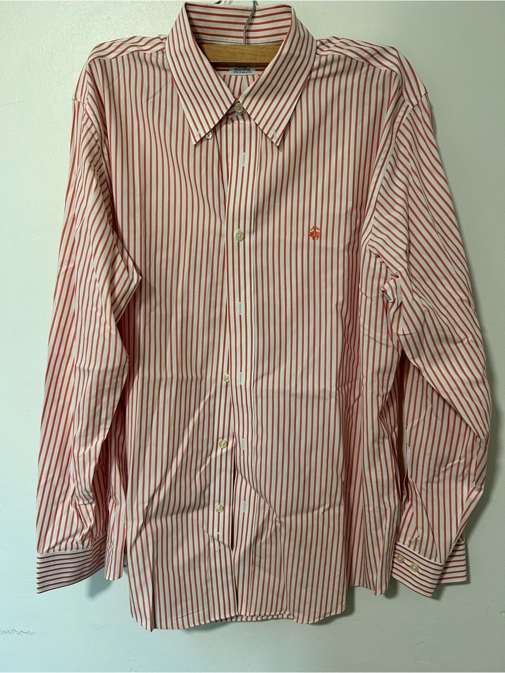Brooks Brothers Men's Classic Coral Striped Button-Down Shirt NWOT